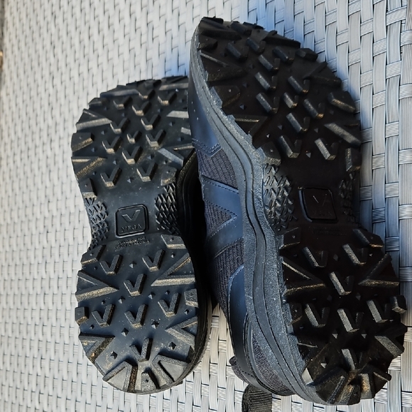 Veja Eco Women's Black Athletic Sneaker Shoes Size 11 US/44 EU - Picture 14 of 17